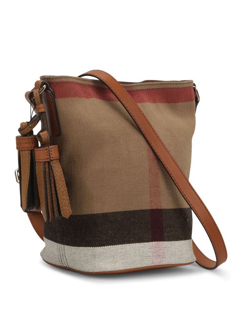 borsa tipo burberry|Burberry store online.